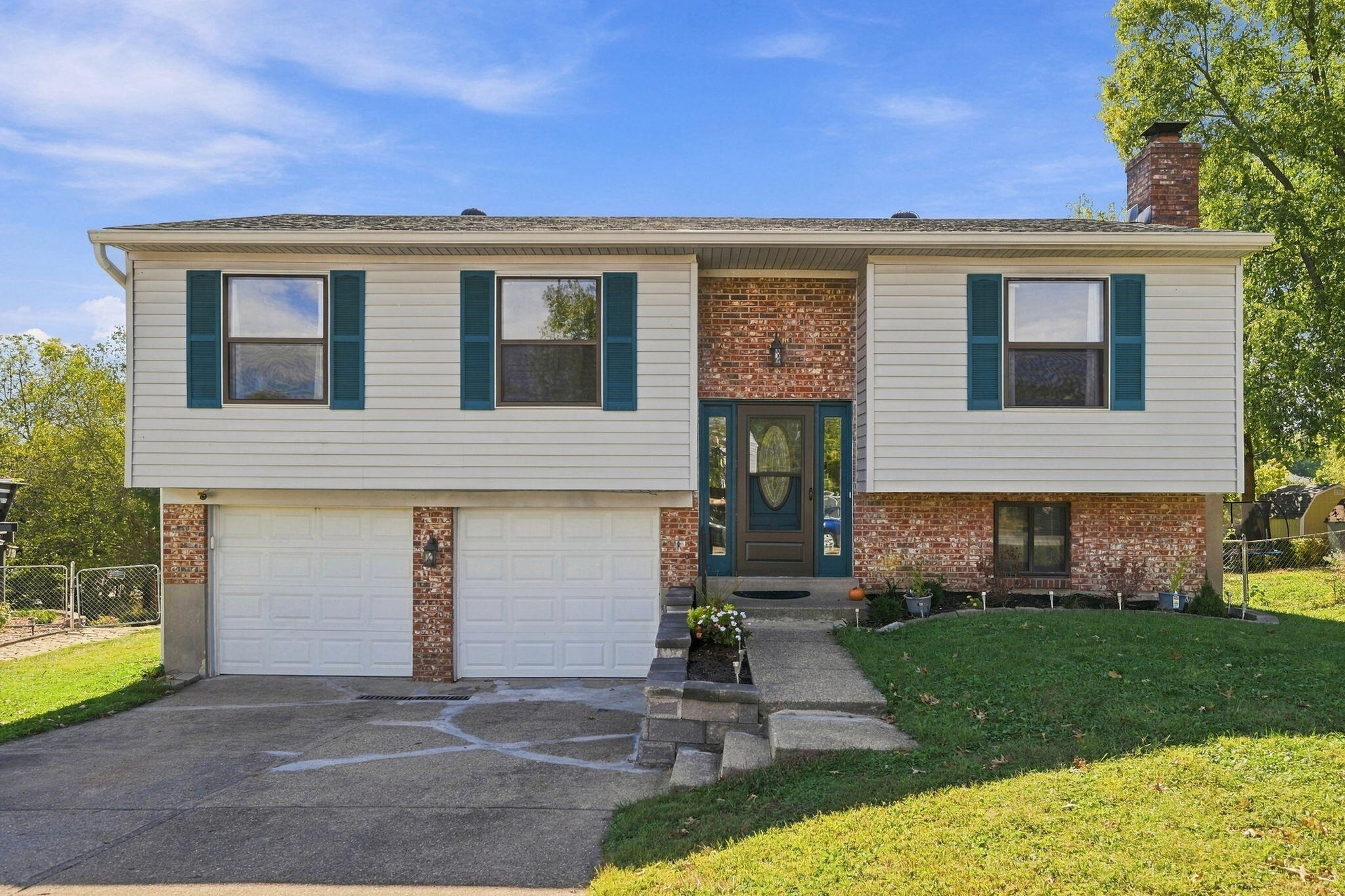 3908 Pathfinder Court — photo