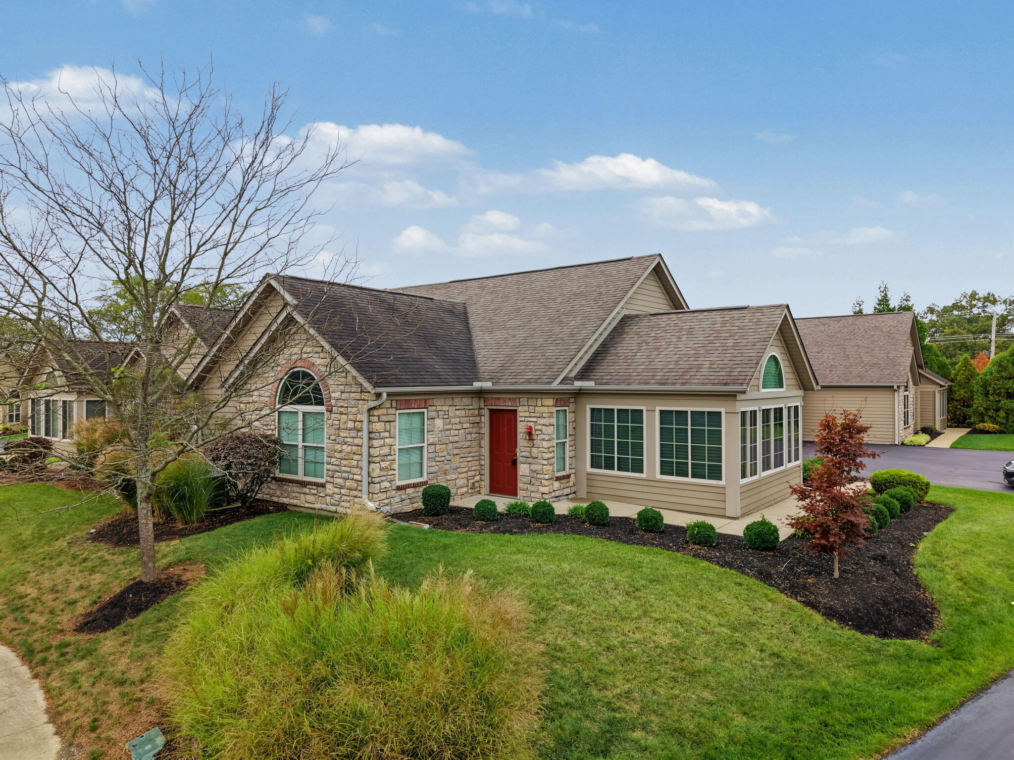 9049 Royal Oak Lane — photo