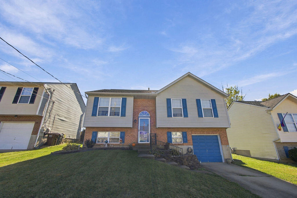 1081 Pebble Creek Drive — photo