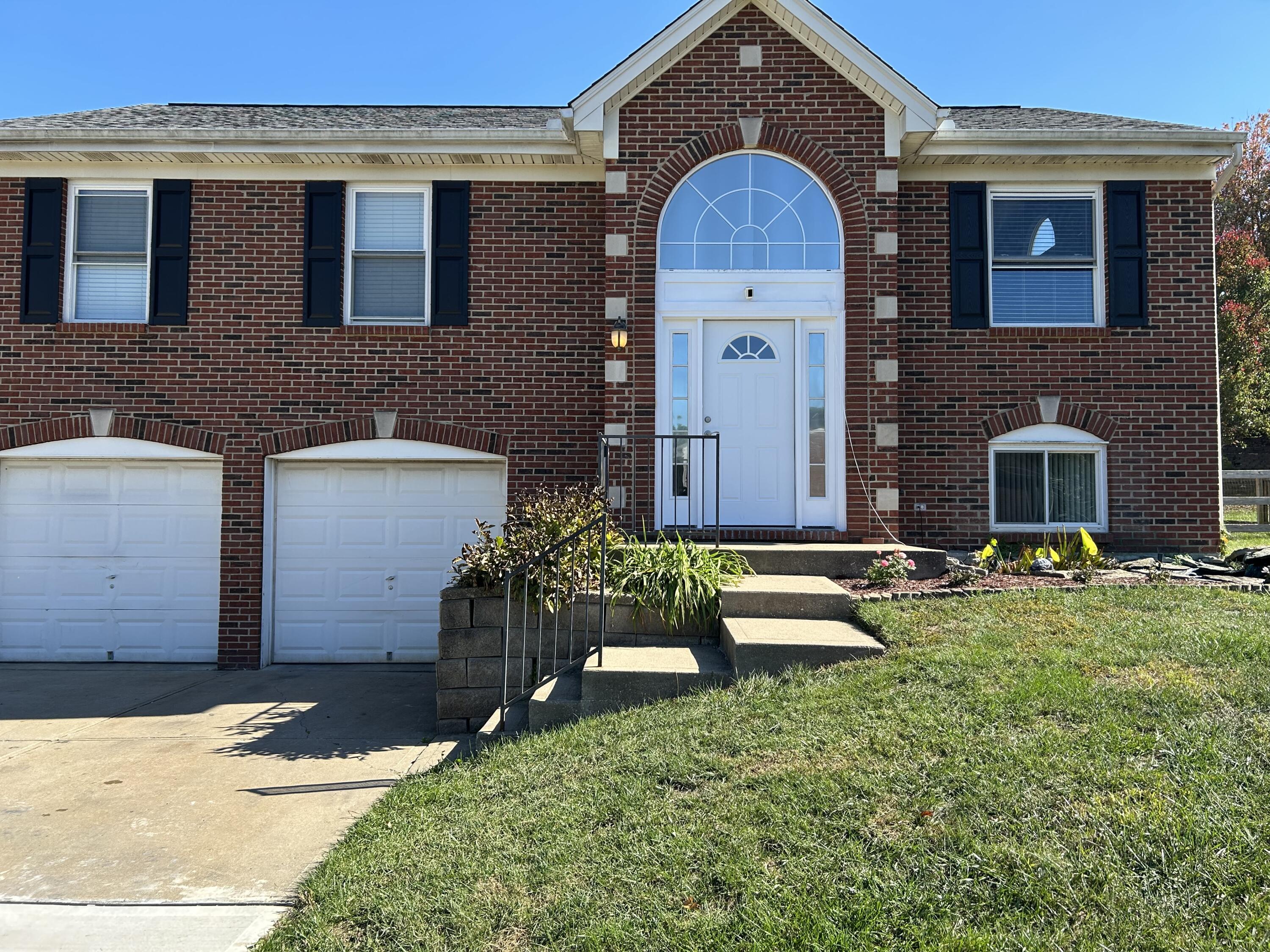 7501 Plum Creek Way — photo