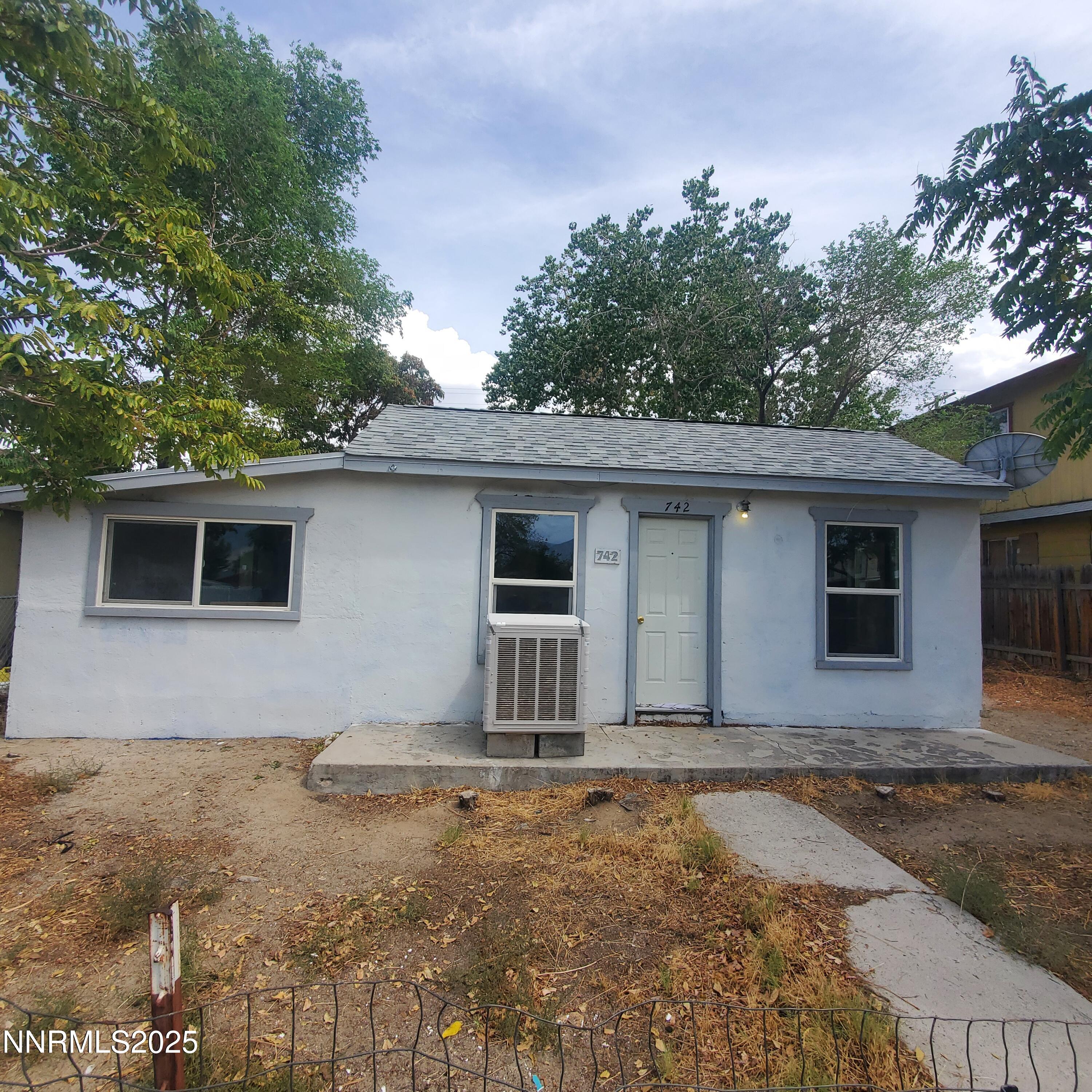 742 D Street — photo
