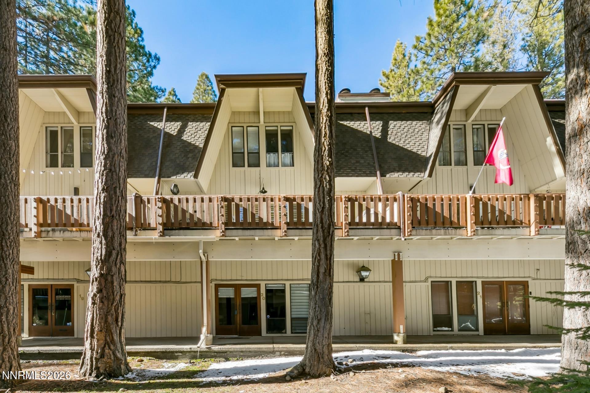 120 Country Club Drive Ste 20 — photo