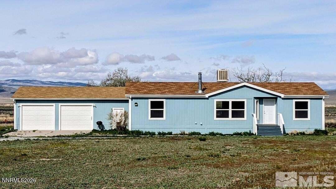22215 Topaz Lake Lane — photo