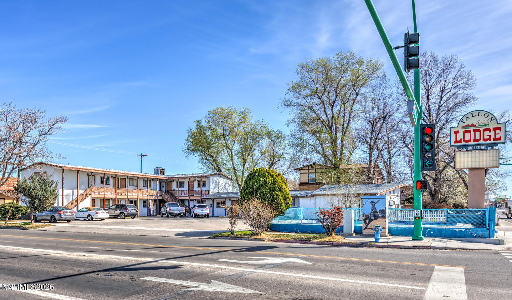390 W Williams Avenue — photo