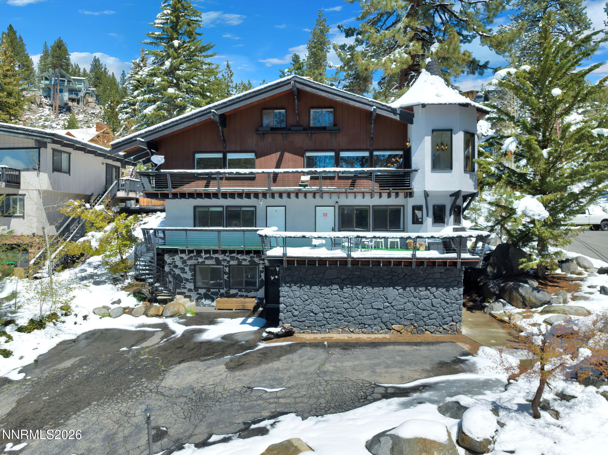 611 Jerry Drive — photo