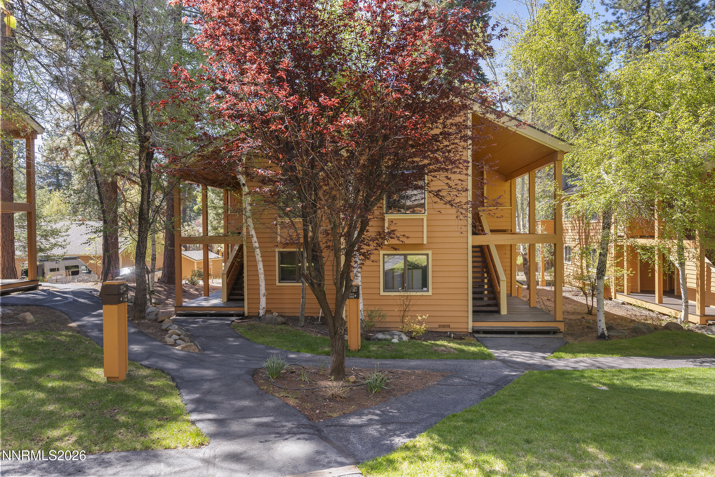 939 Incline Way Unit 200 — photo