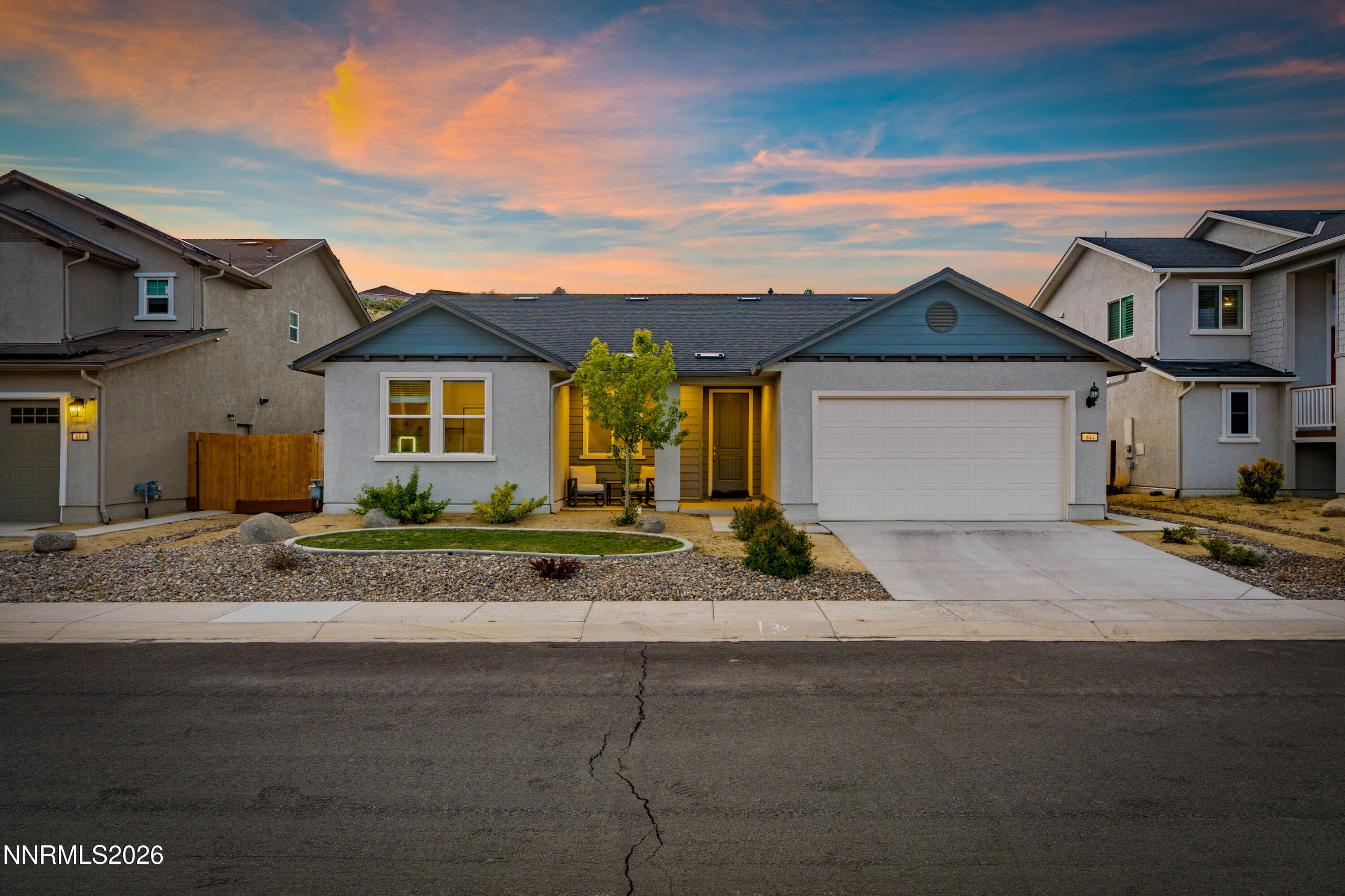 864 Tourmaline Drive — photo