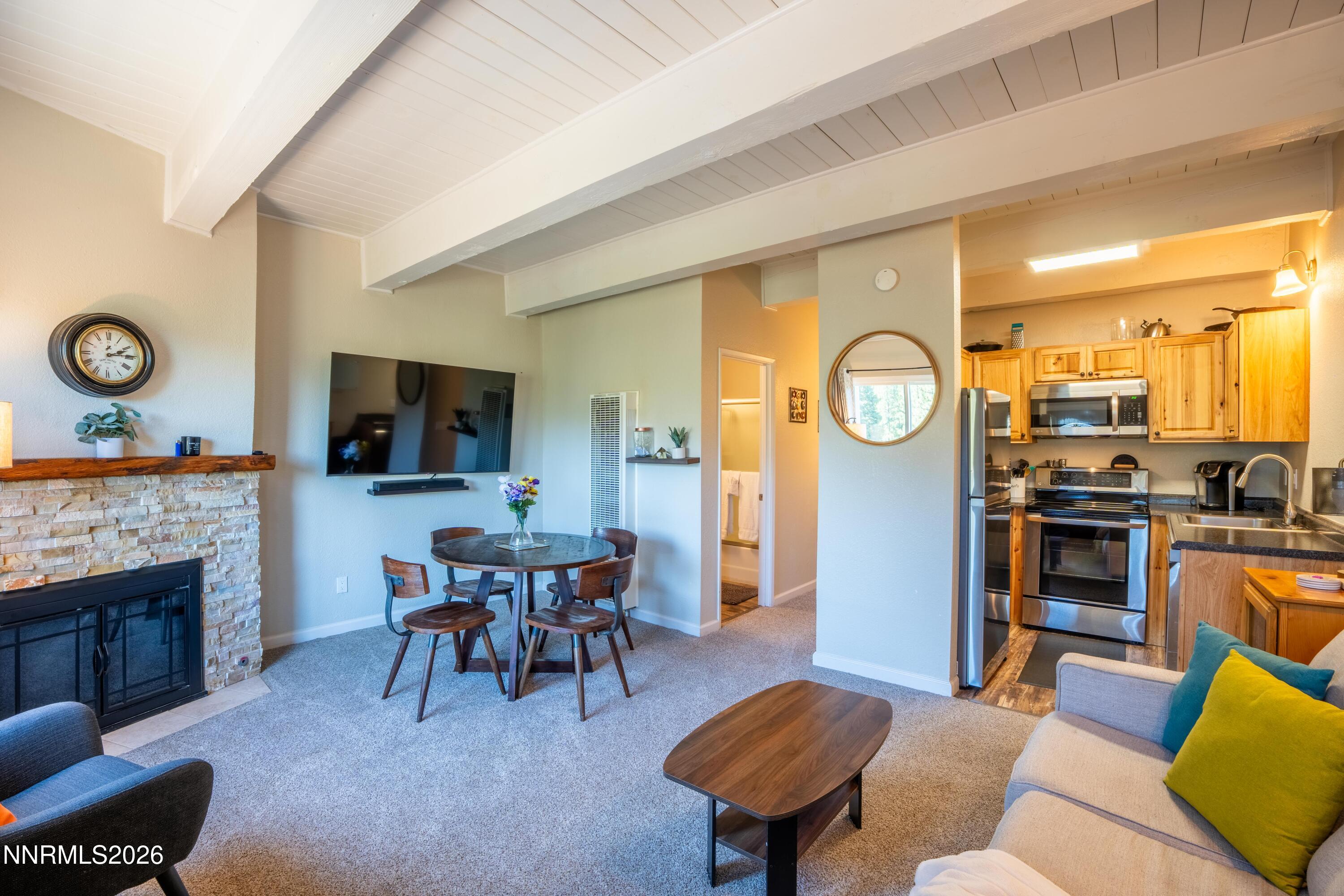 317 Quaking Aspen Lane #6 — photo
