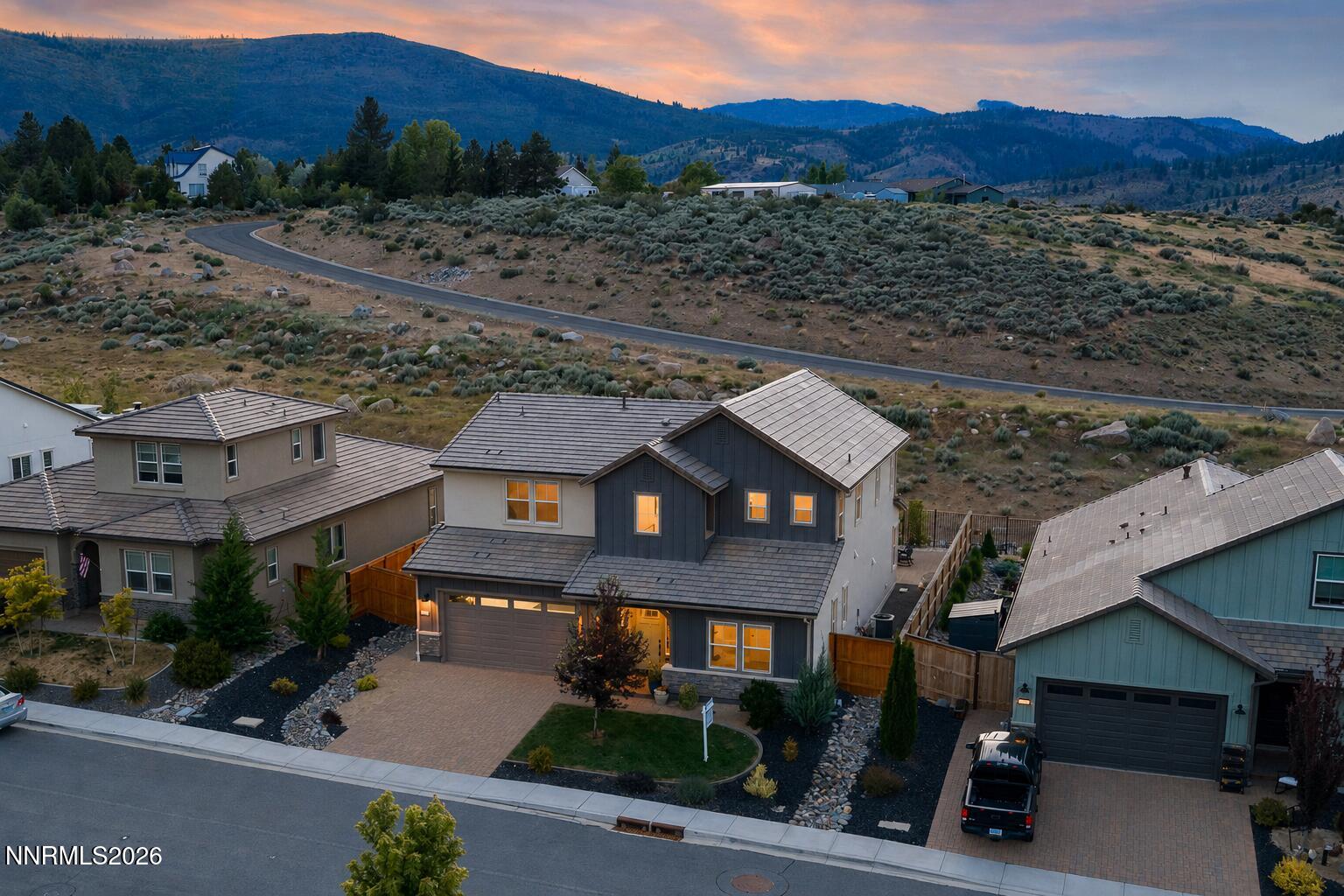 297 Commodore Drive — photo