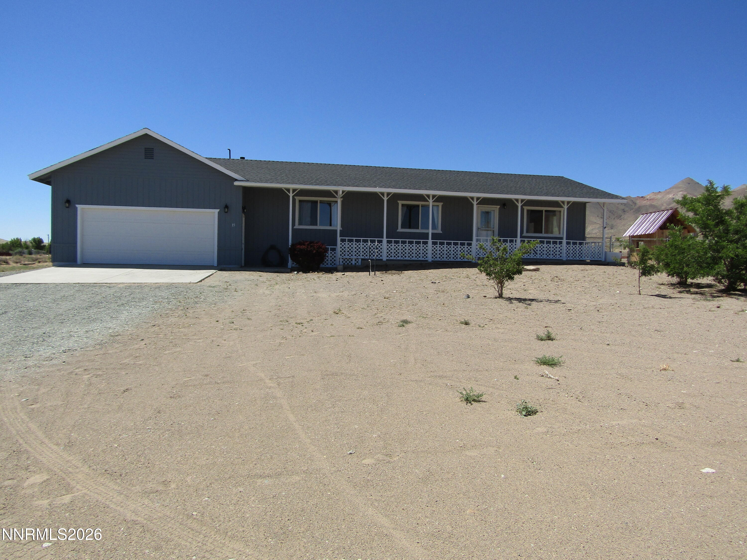 15 Juniper Way — photo