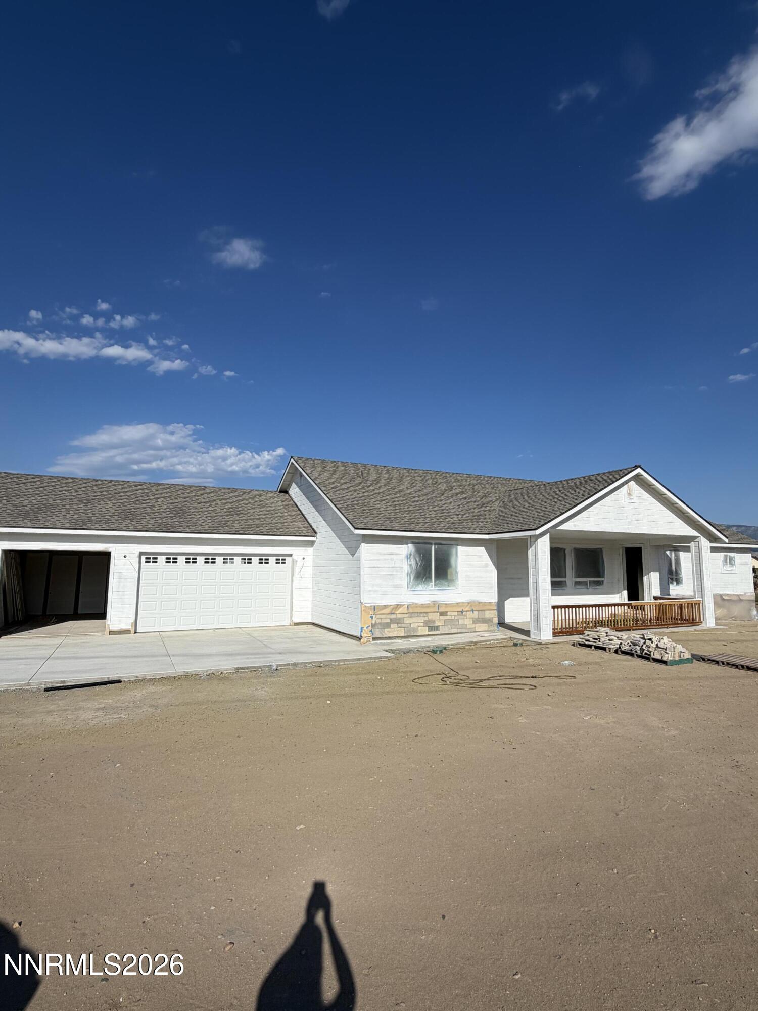 2754 E Valley Road — photo