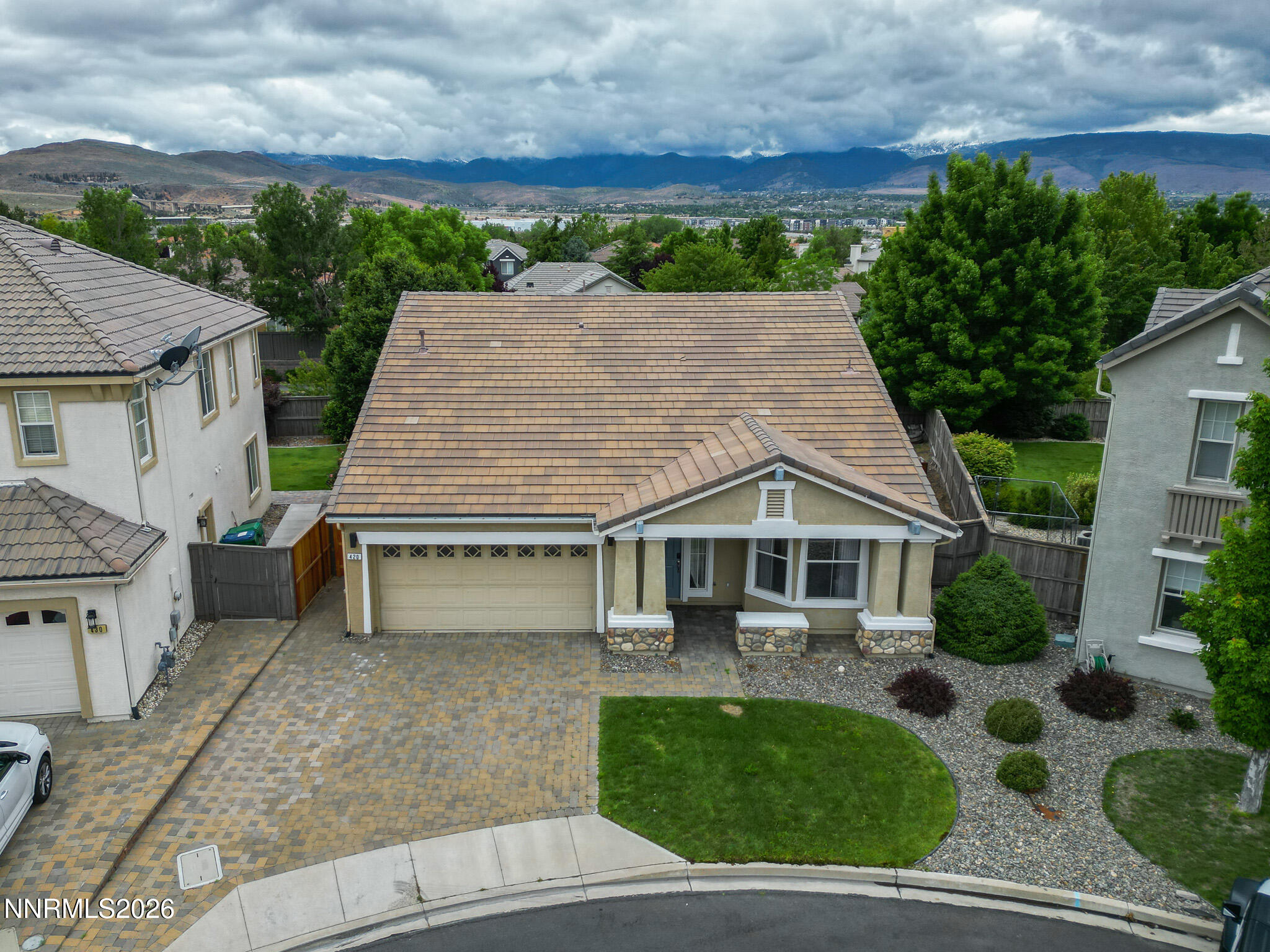 420 Ruffian Court — photo