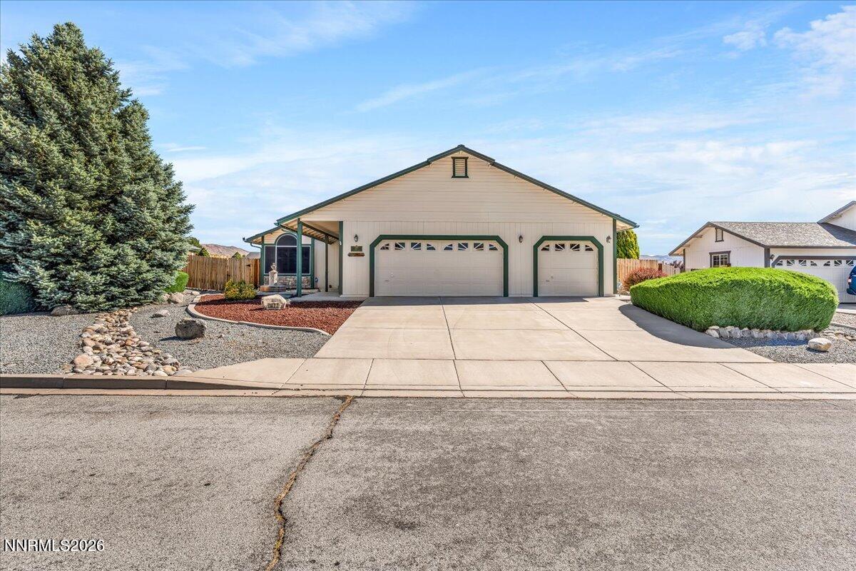 1477 Kinglet Drive — photo