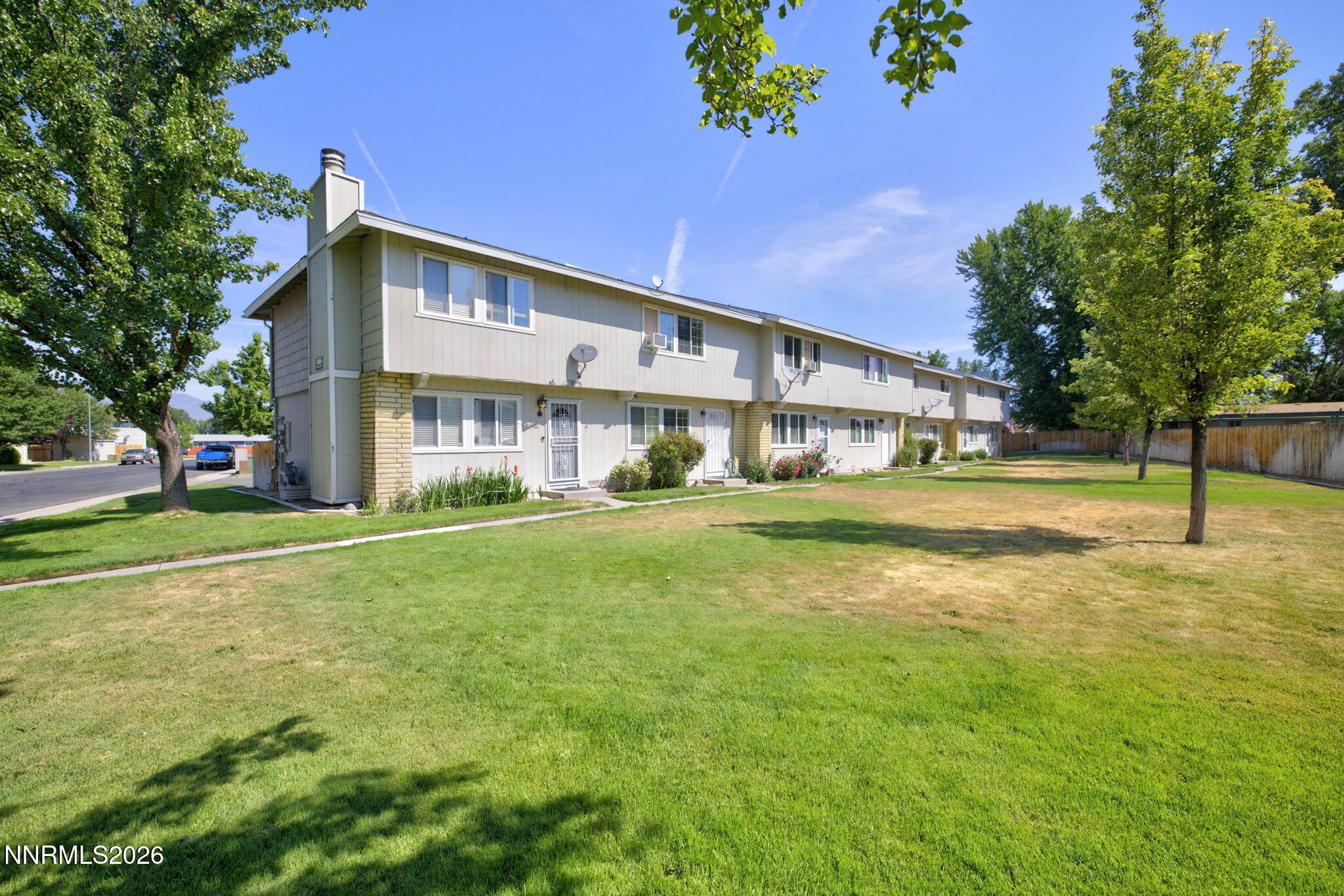 1354 El Dorado Drive Apt B — photo