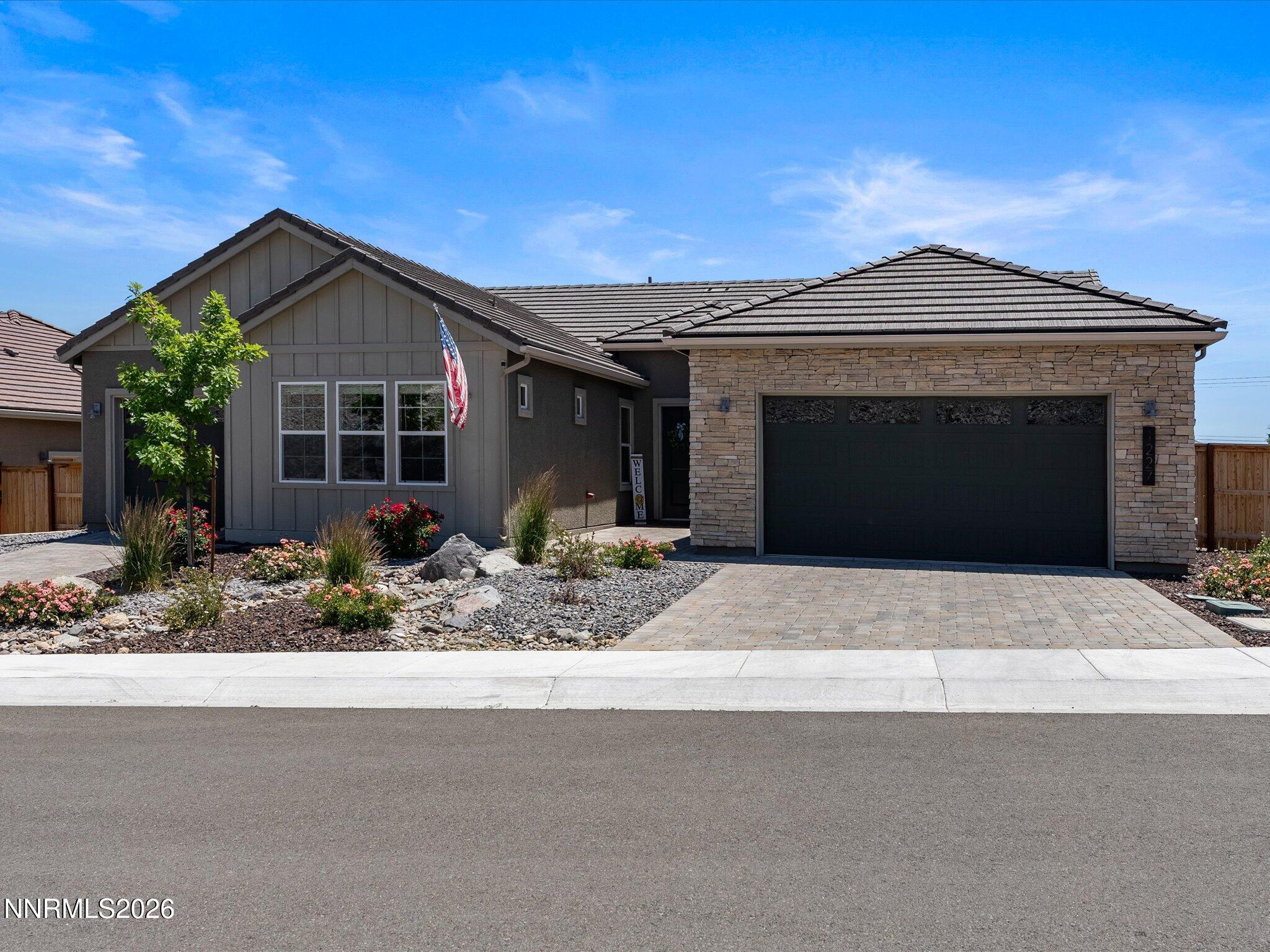 1227 Silver View Circle — photo
