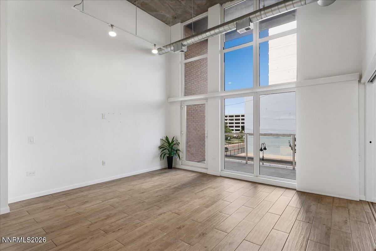 255 N Sierra Street Unit 316 — photo