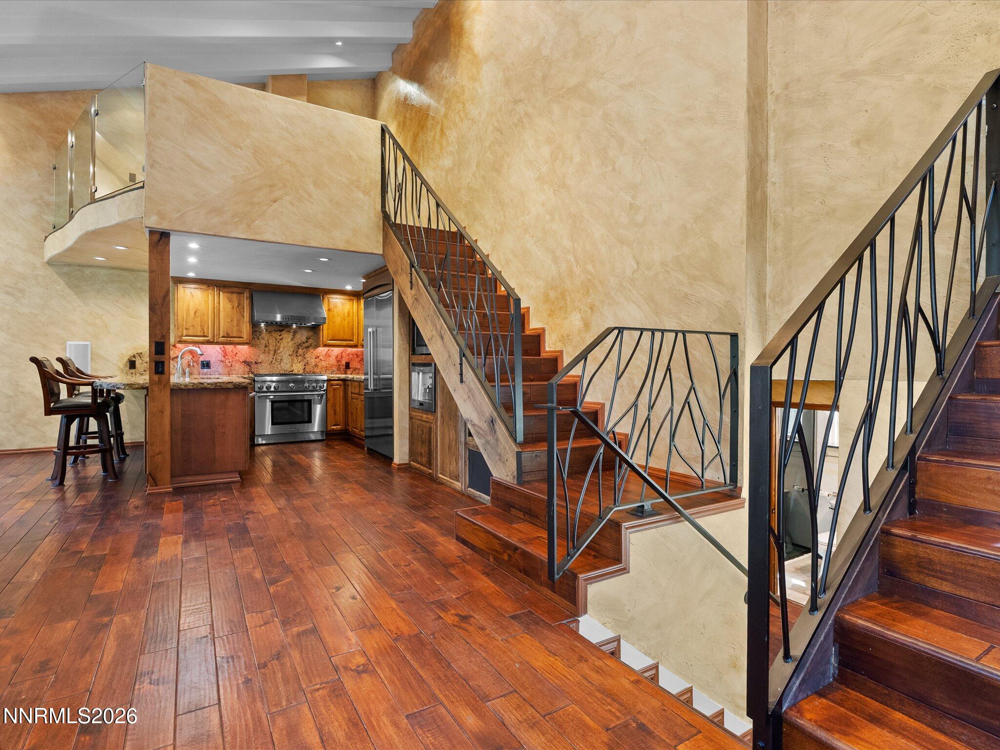 7 Katherine Court — photo