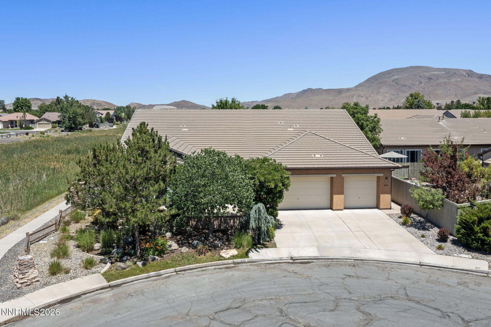 1629 Bridgeview Court — photo