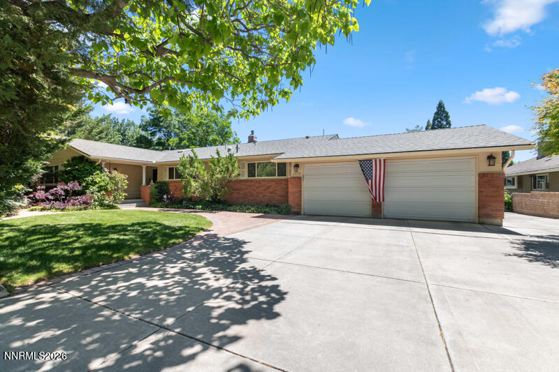 2370 Skyline Boulevard — photo