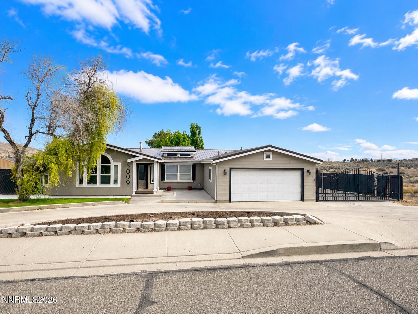 5099 Kluncy Canyon Road — photo