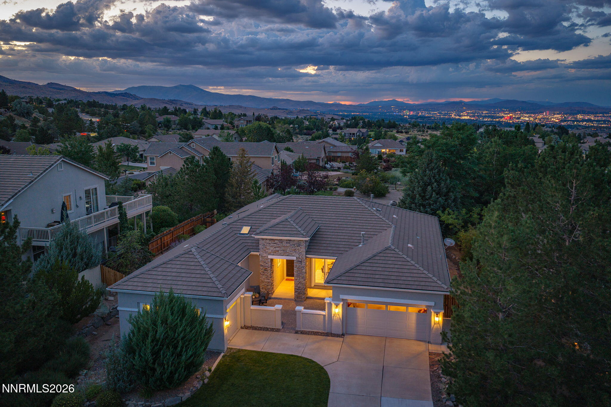2711 Sun Chaser Court — photo