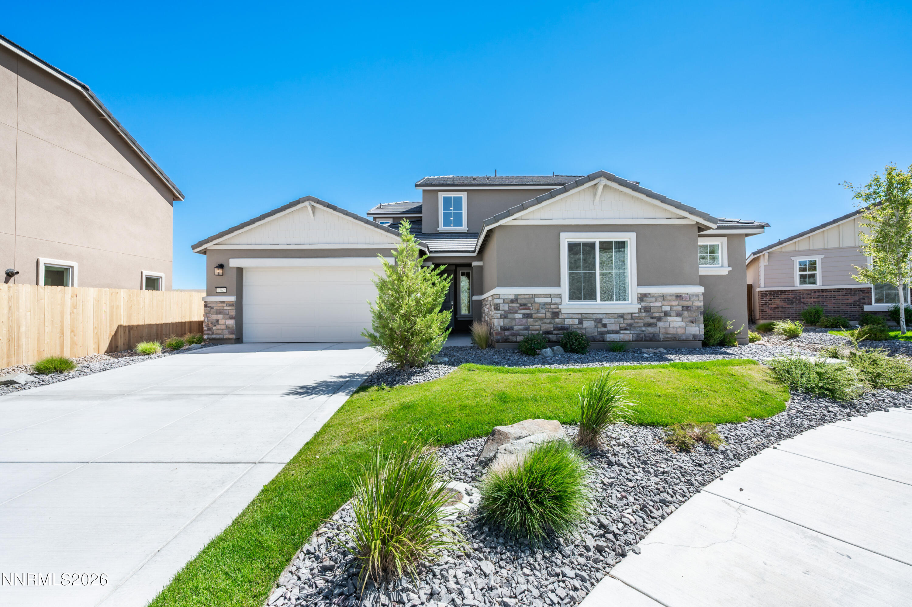 6762 Pilot Peak Court — photo