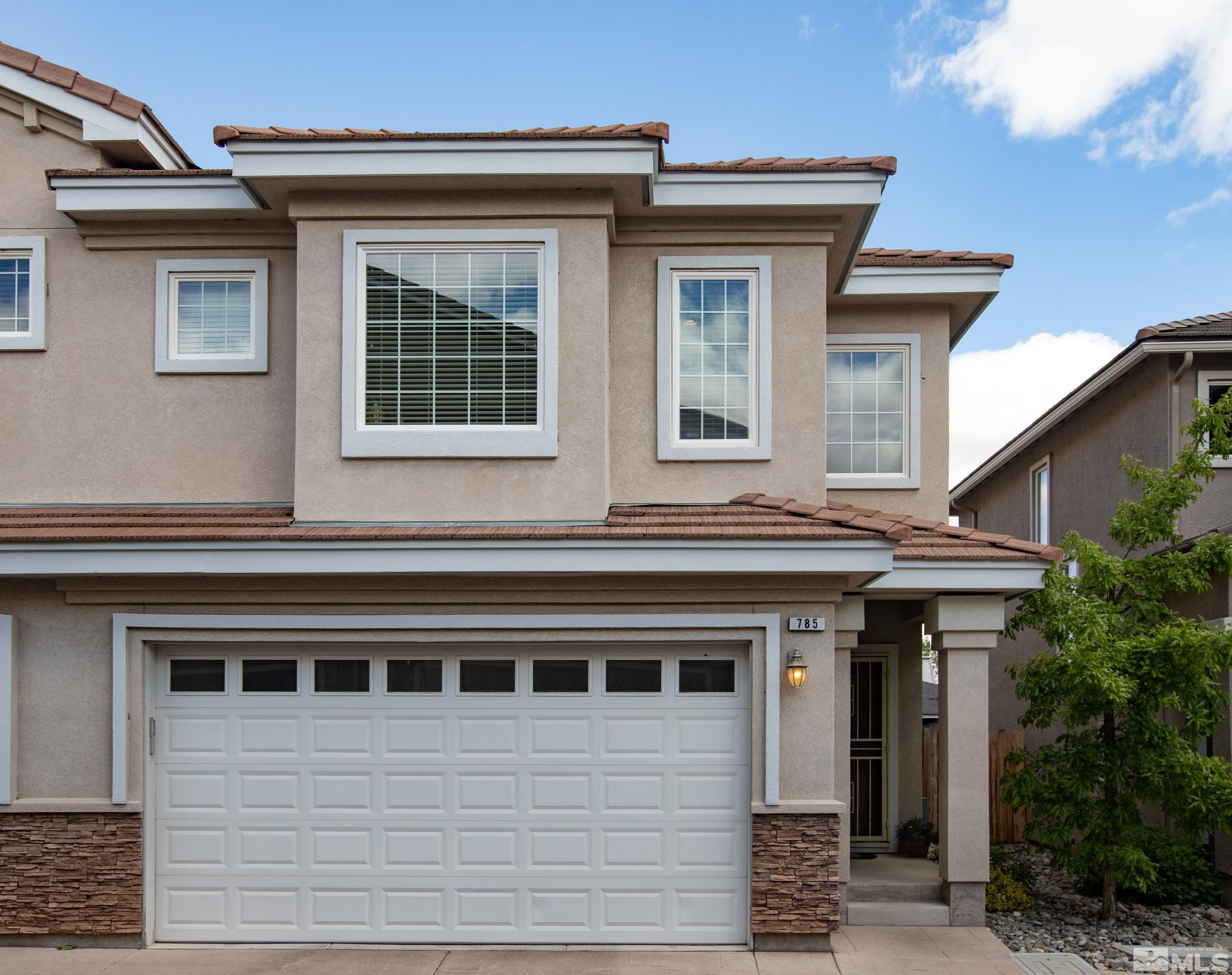785 Sarcinella Court — photo