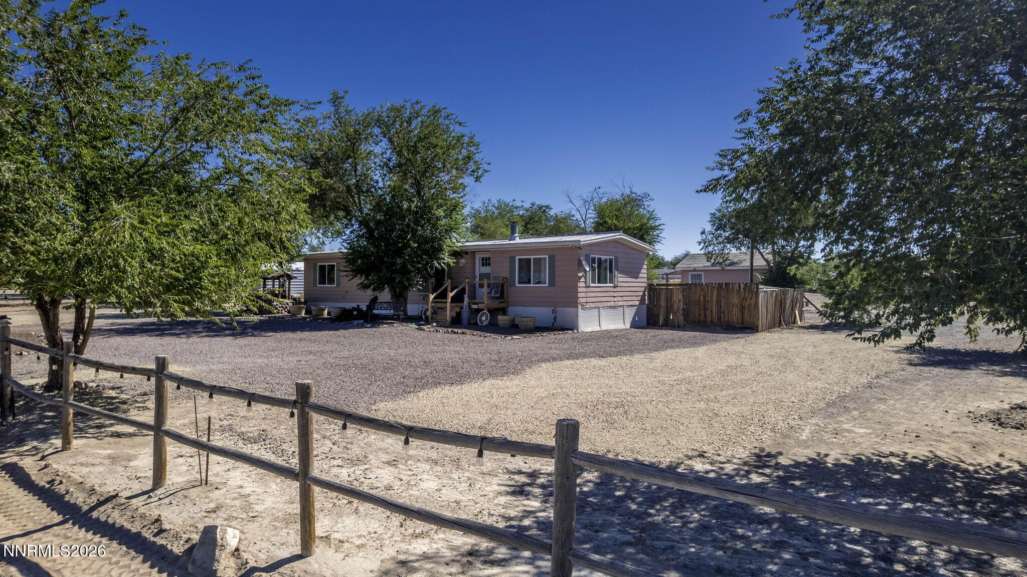 4950 Pueblo Drive — photo