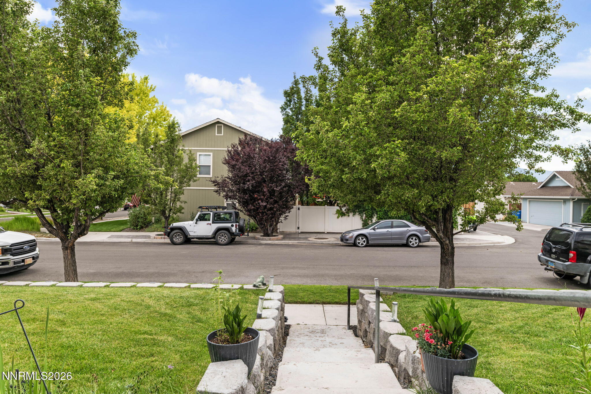 1341 Mountain Ash Way — photo