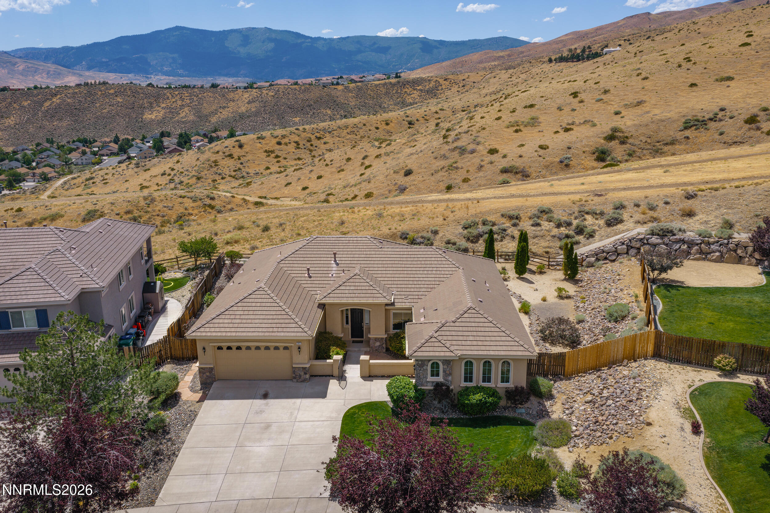 2855 cedar ridge dr, RENO NV 89523 — photo 2