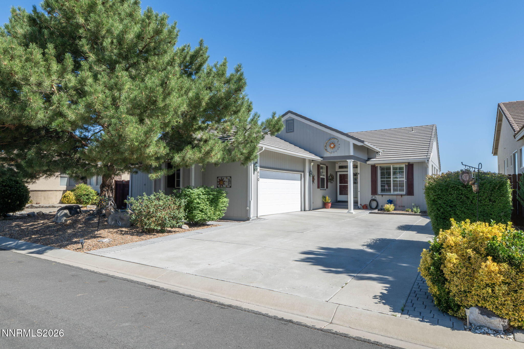 410 La Costa Circle — photo