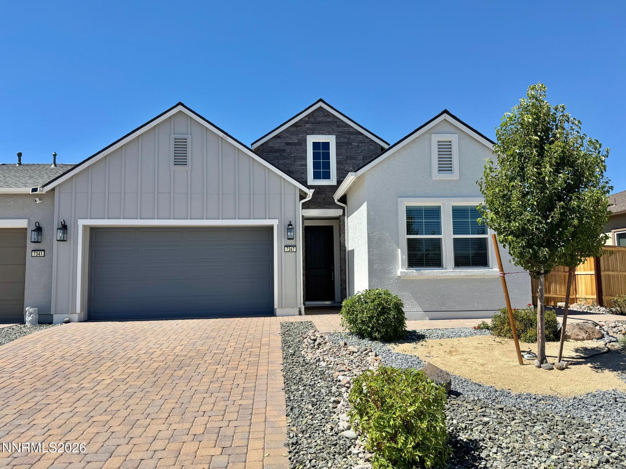 7347 Rustic Sky Drive — photo