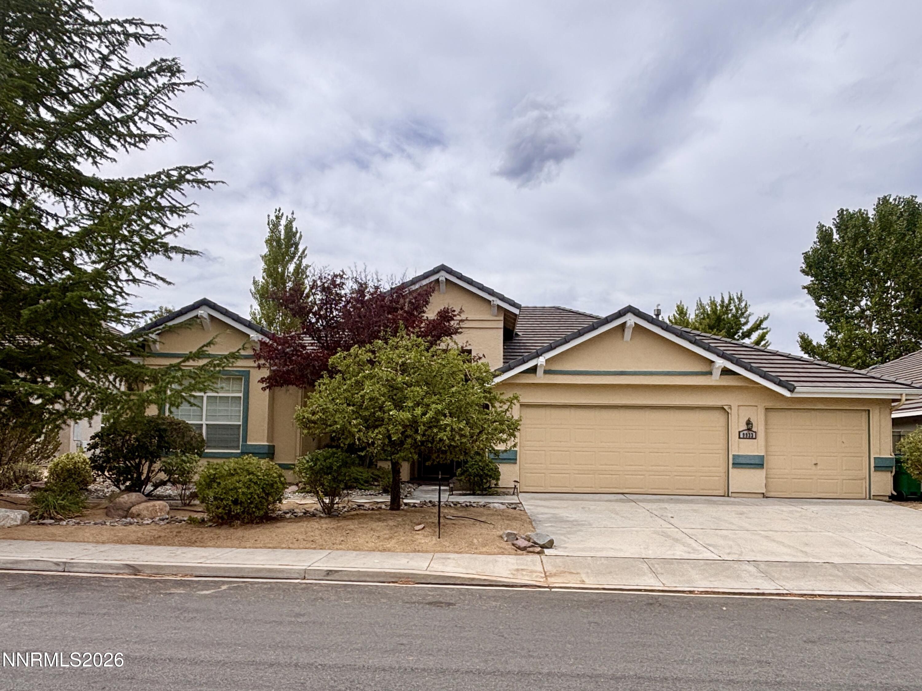 9933 Rio Bravo Drive — photo