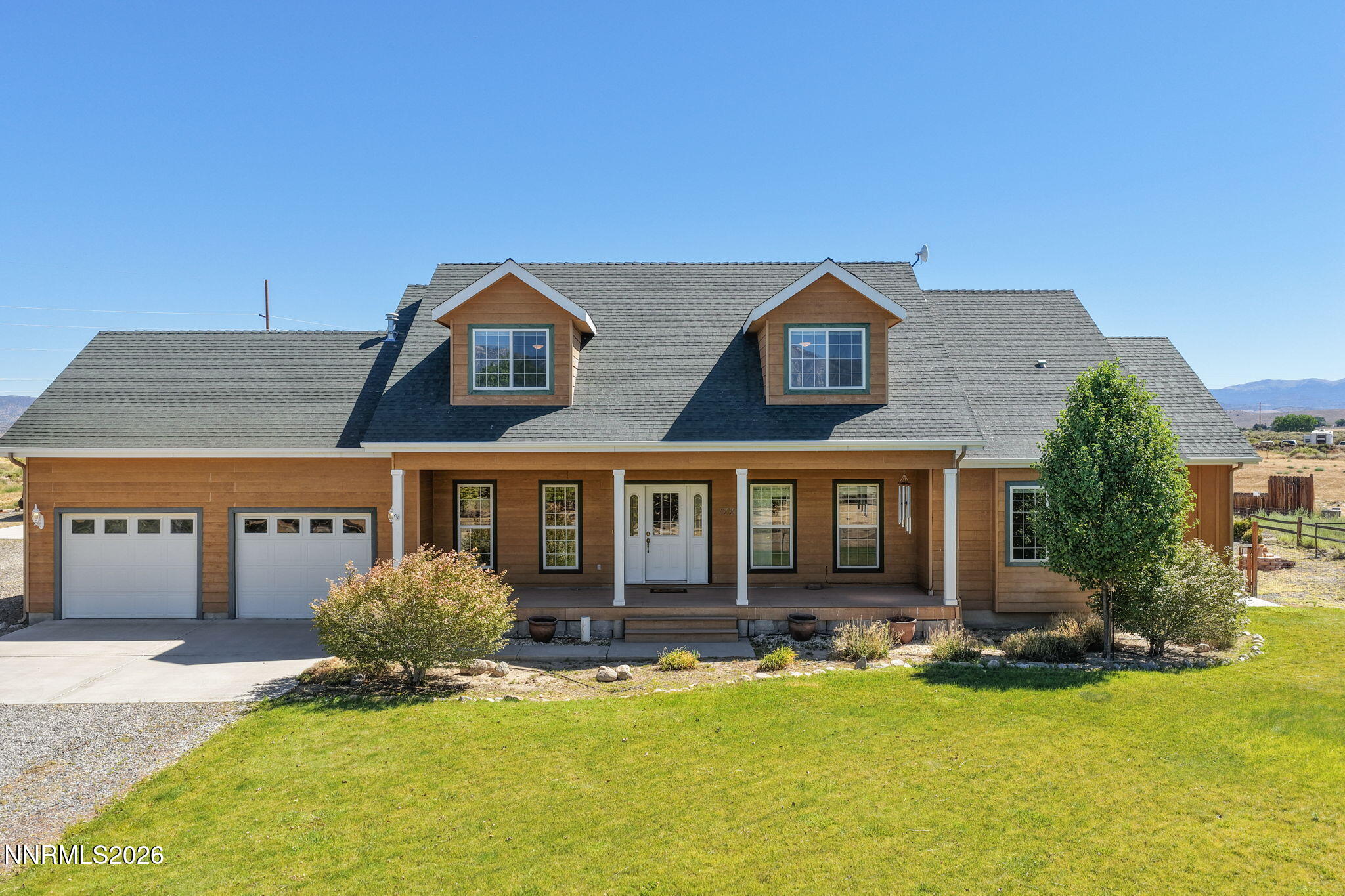 1775 Buckthorn Court — photo