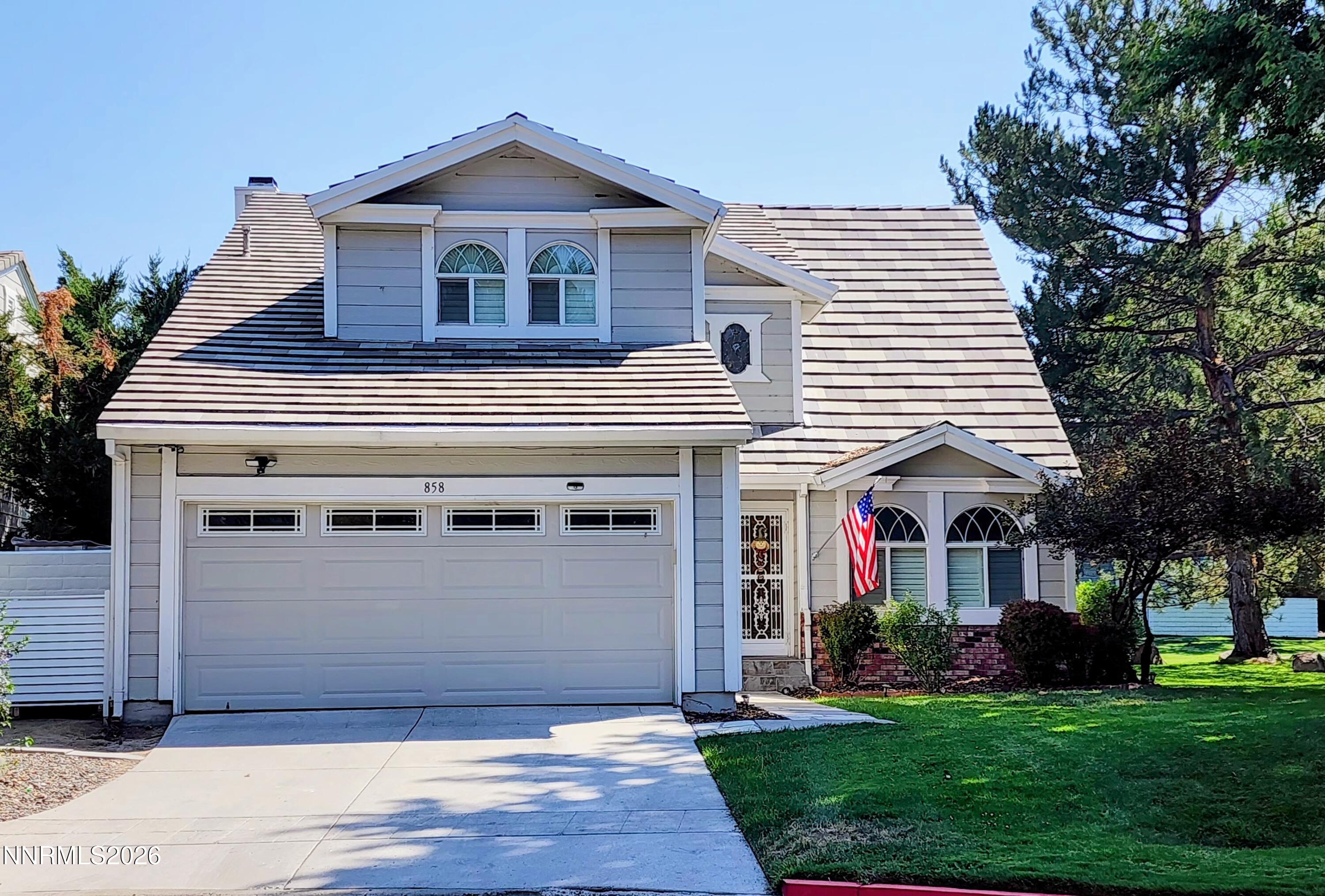 858 Lighthouse Court — photo