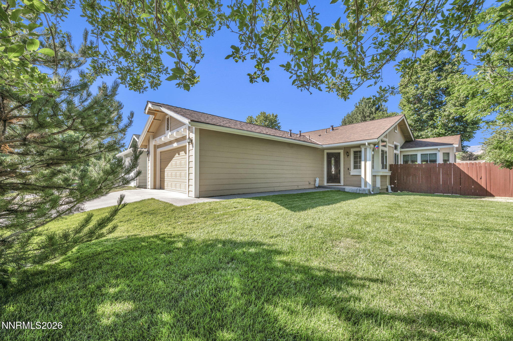 7553 Water View Way, Reno, NV 89511 — photo 3
