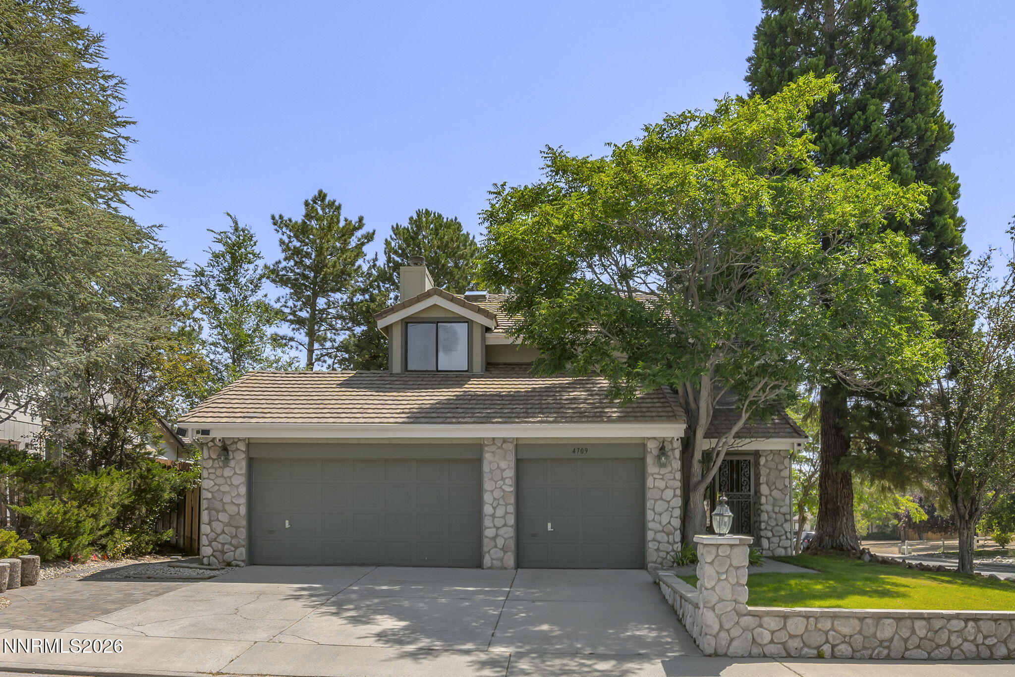 4709 Yukon Court — photo