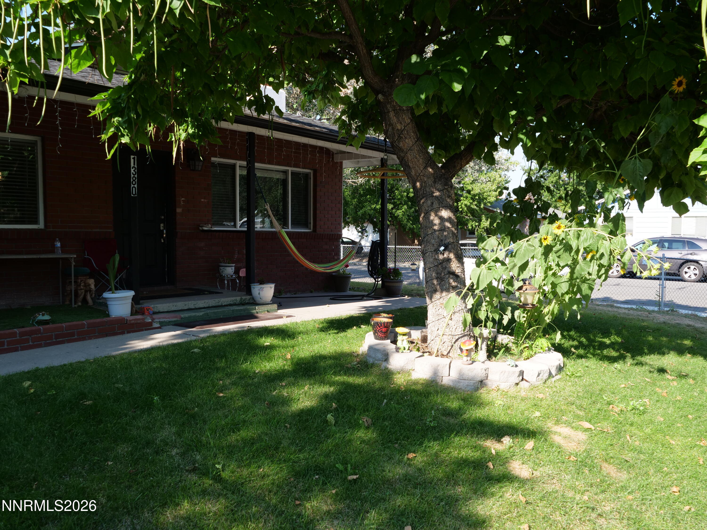 1380 Jerry Lane — photo