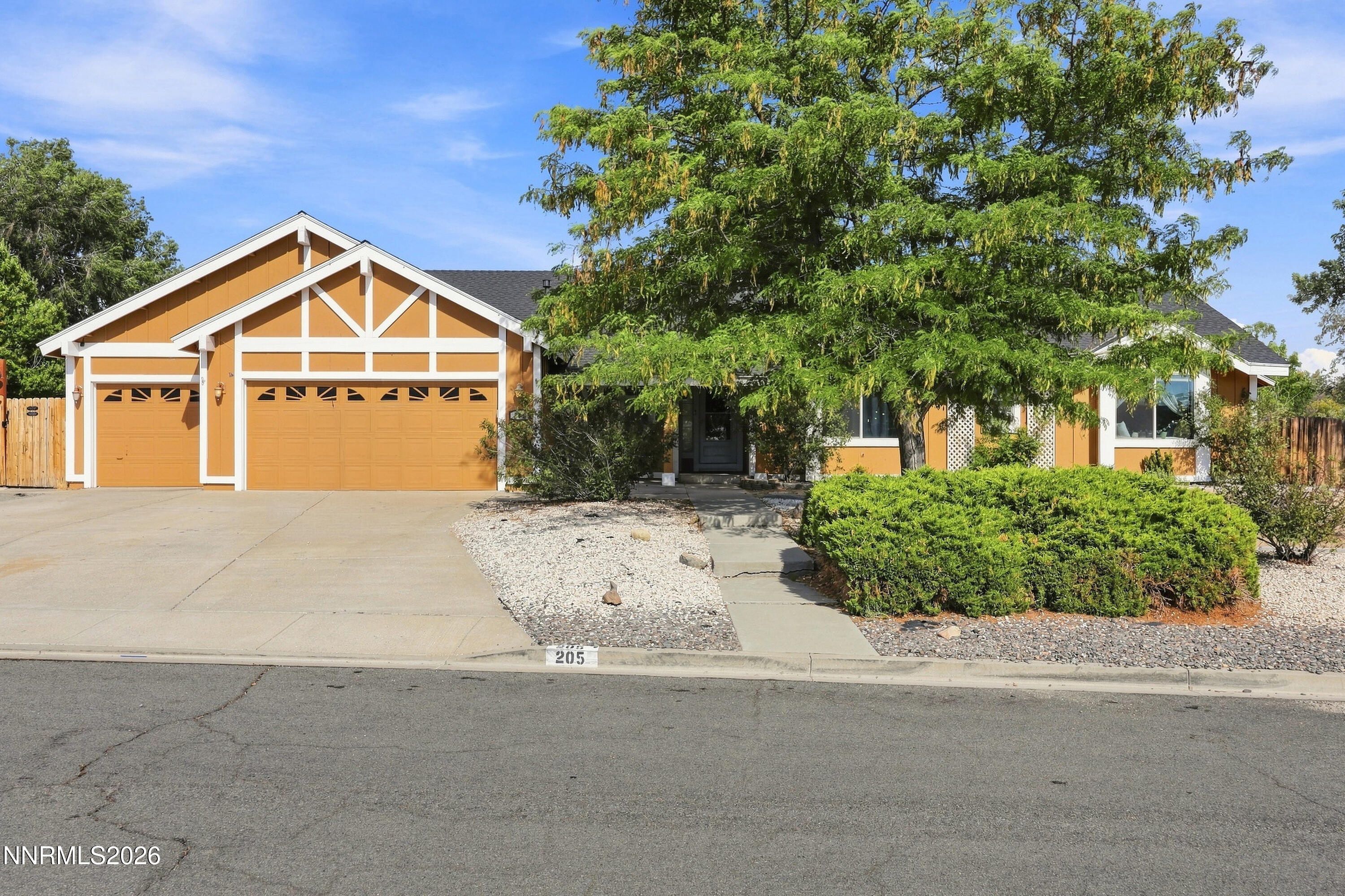 205 Bridle Path Terrace — photo