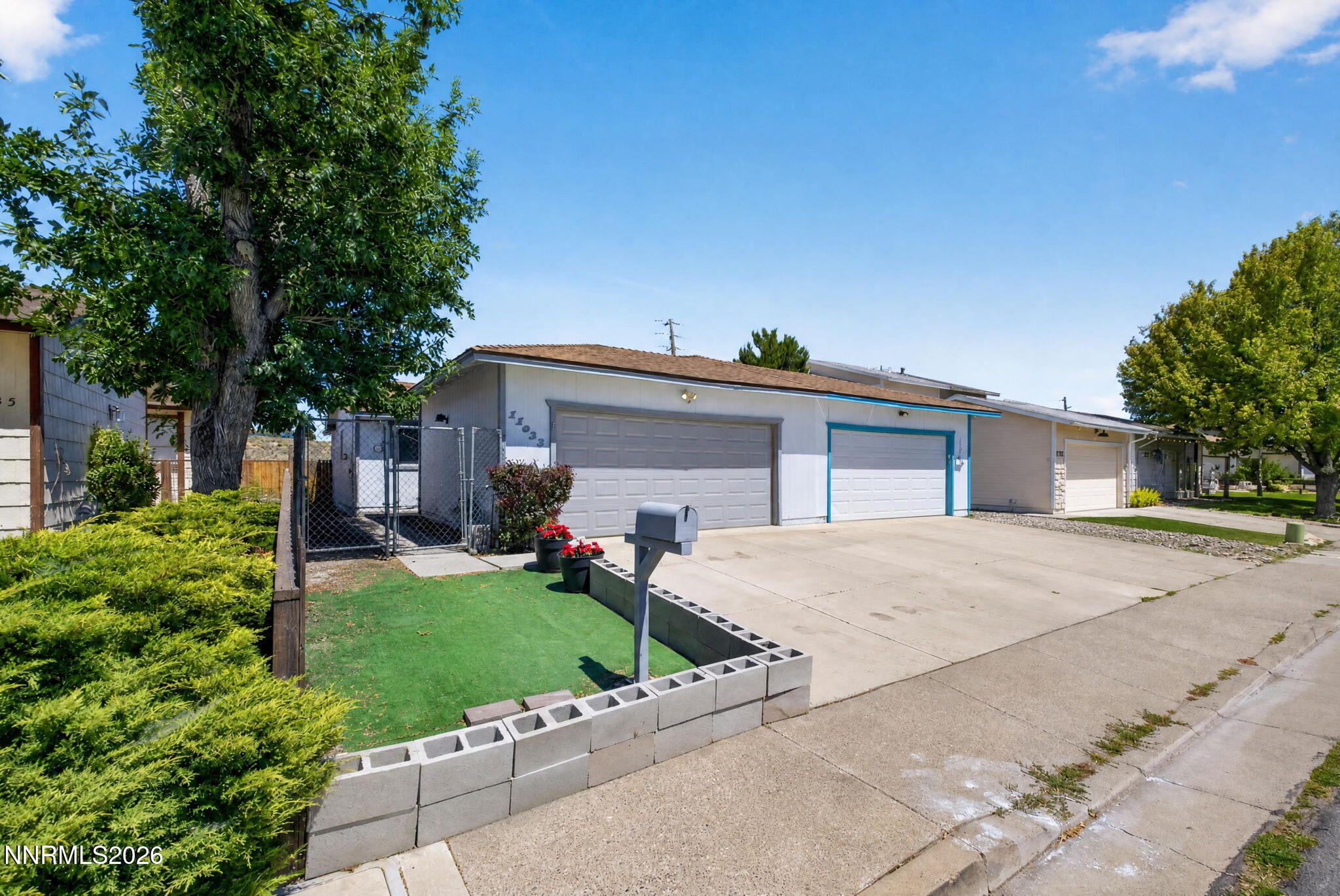 11033 Zeolite Drive — photo