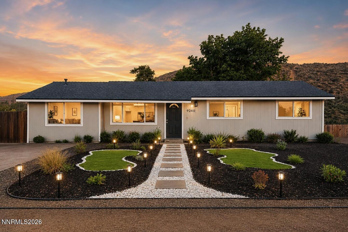 9240 Fremont Way — photo