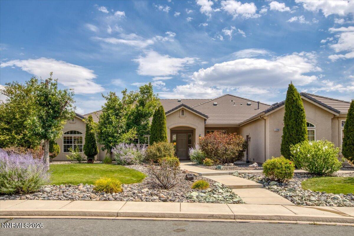 12200 Hidden Hills Drive — photo