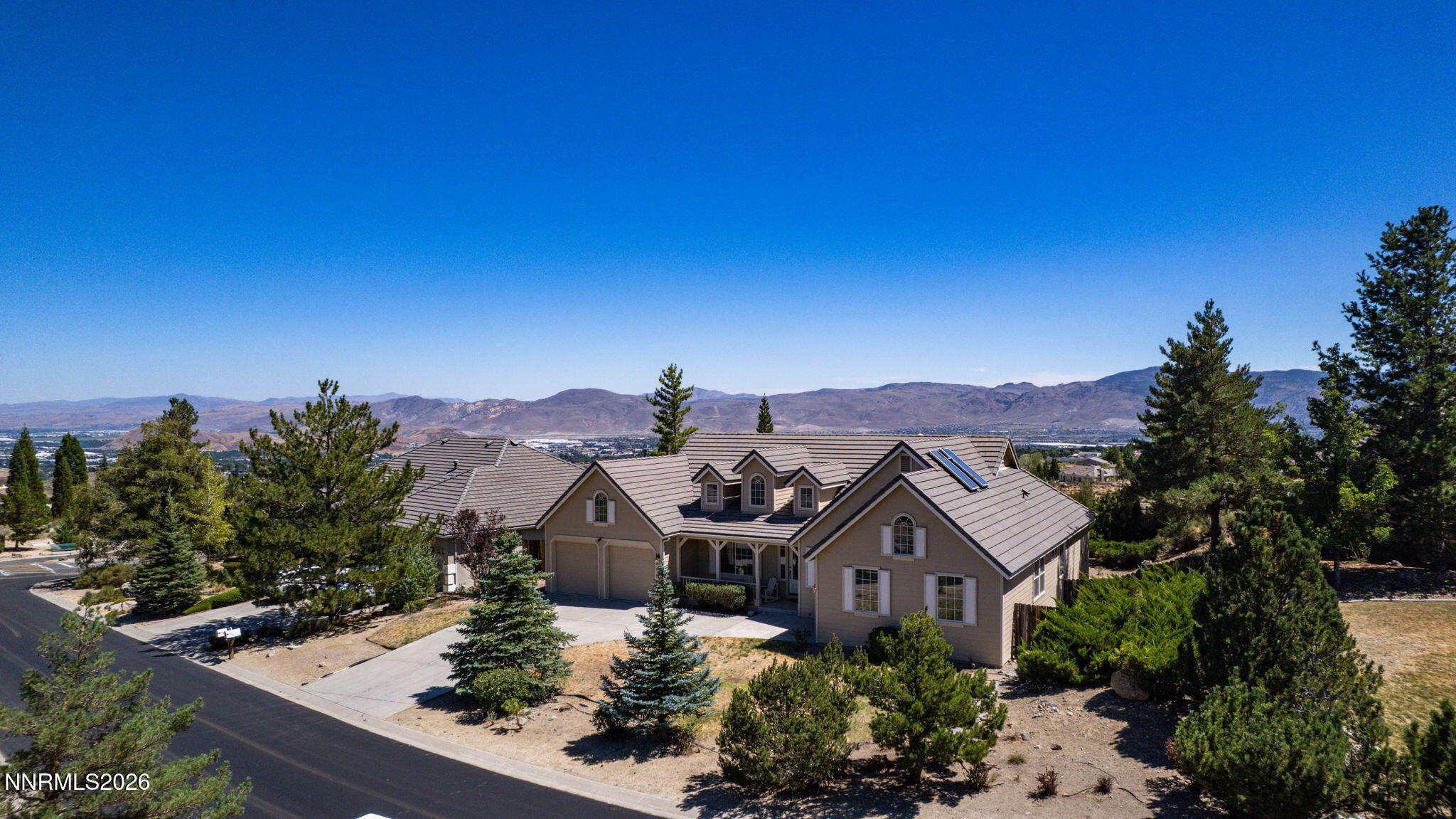 3206 Old Coach Way — photo