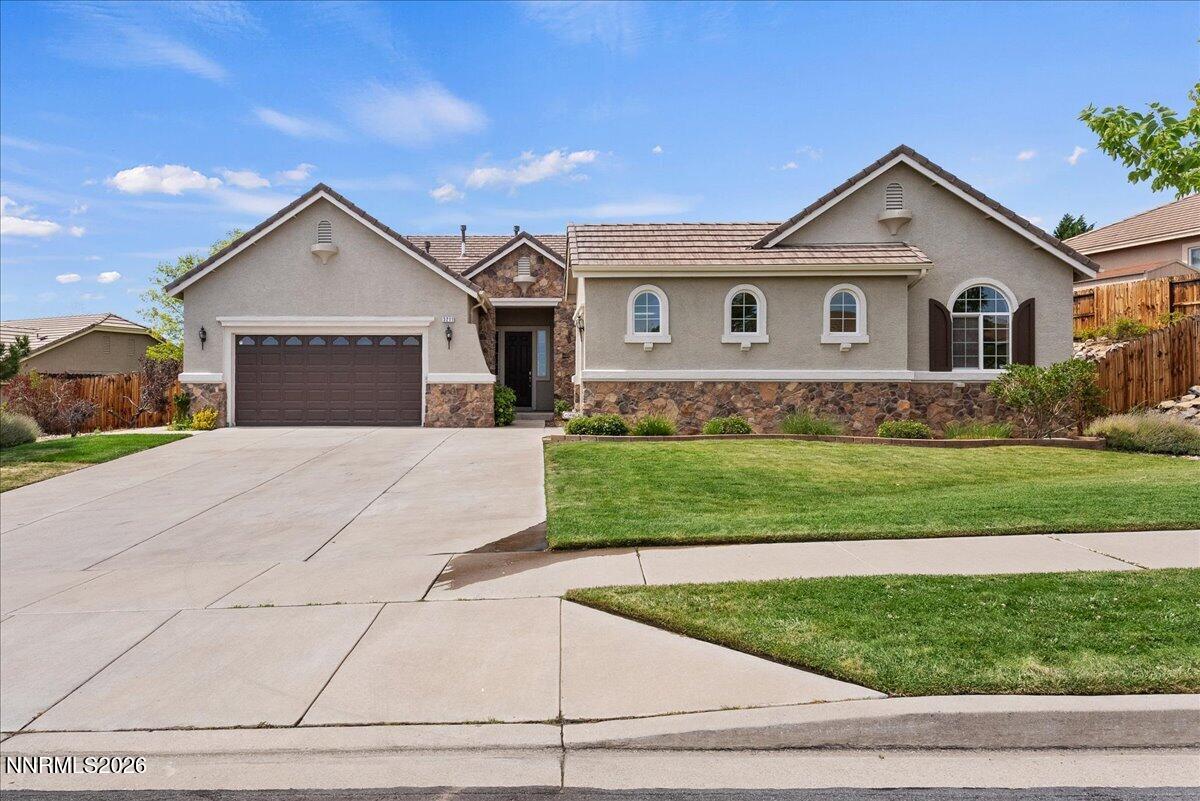 3211 Diamond Ridge Drive — photo