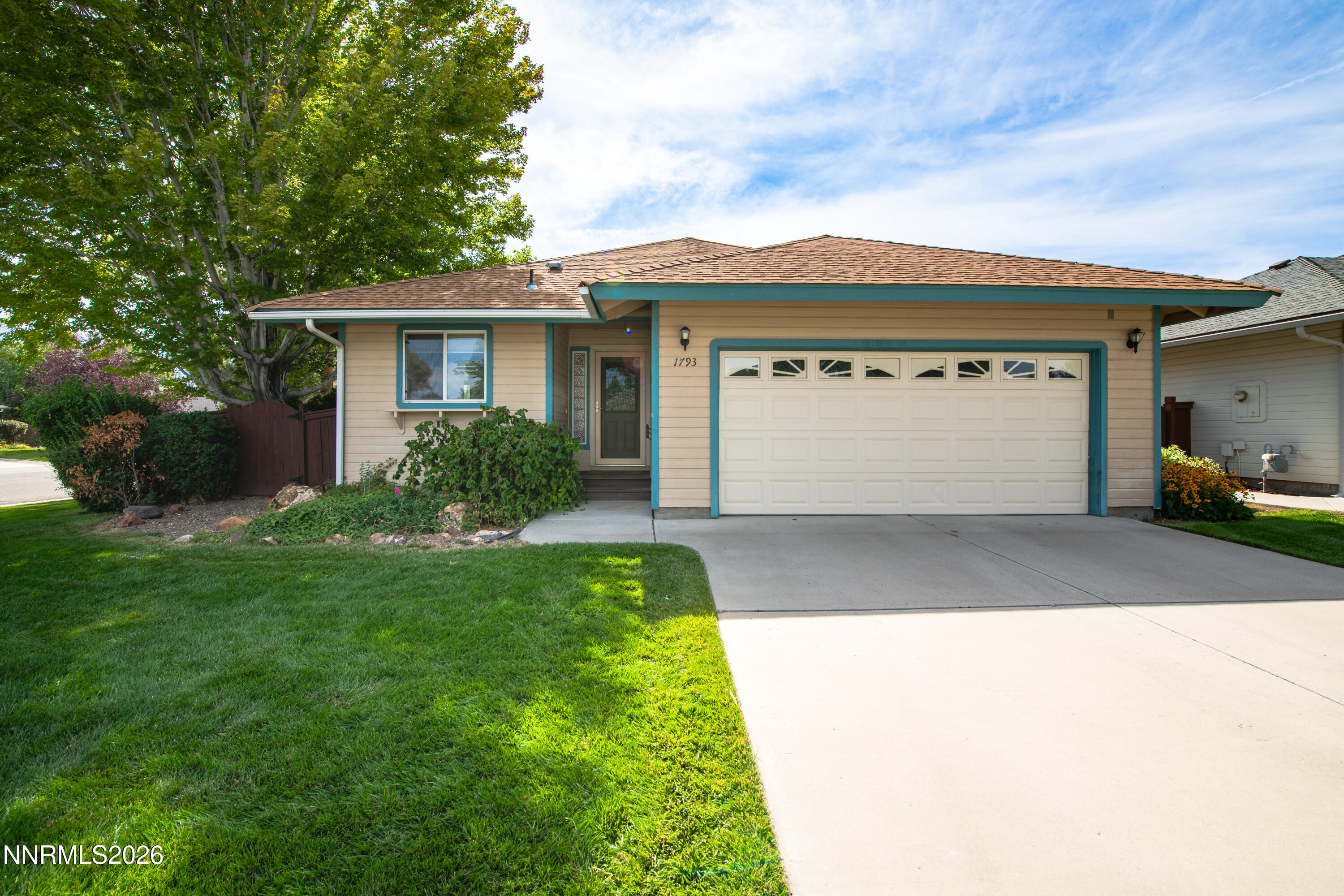 1793 Mahogany Circle — photo
