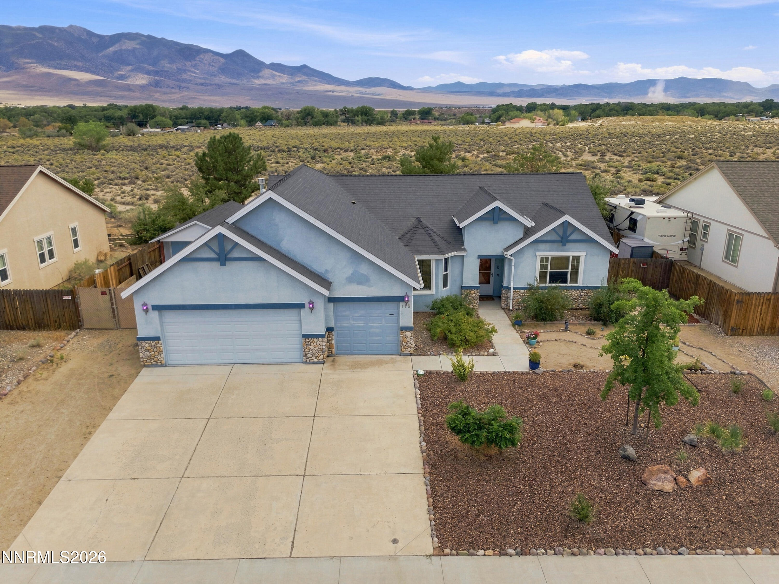 115 Creekside Drive — photo