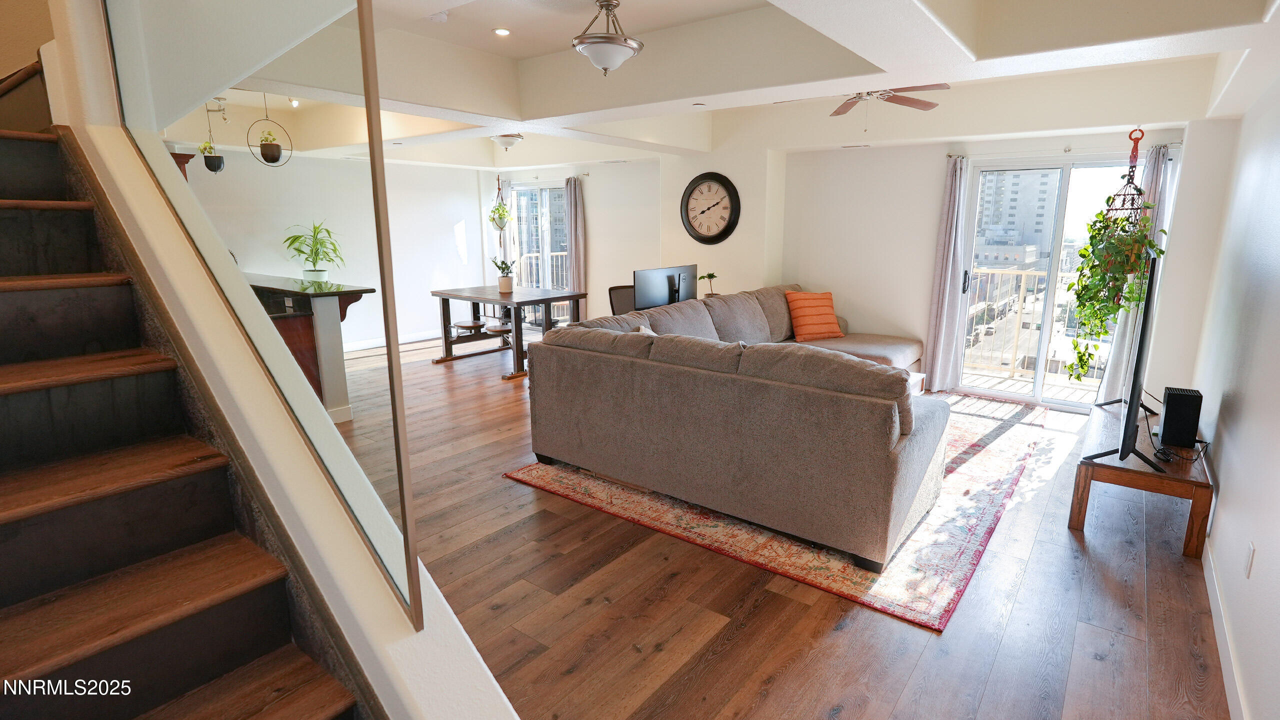 200 W 2nd Street Apt 707 — photo