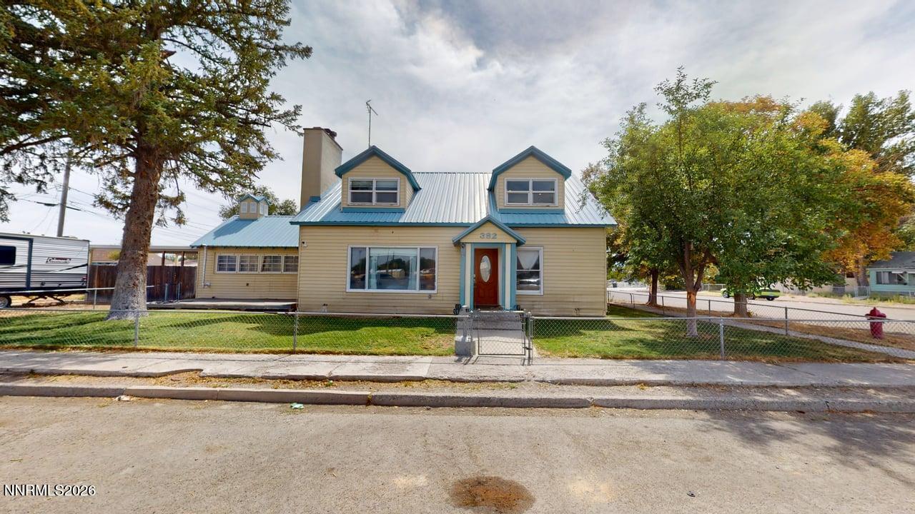 382 S Humboldt Street — photo