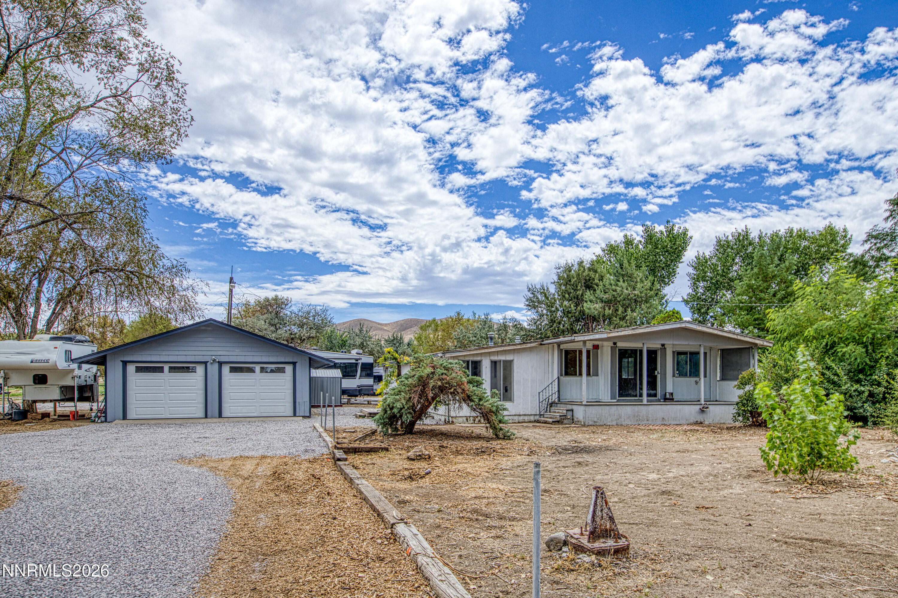 1395 Farm District Road — photo