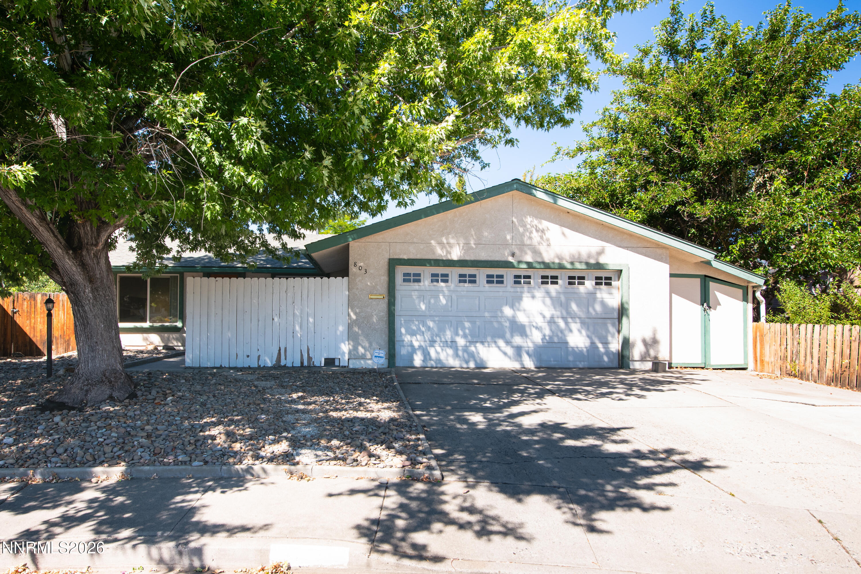 803 Rolando Way — photo